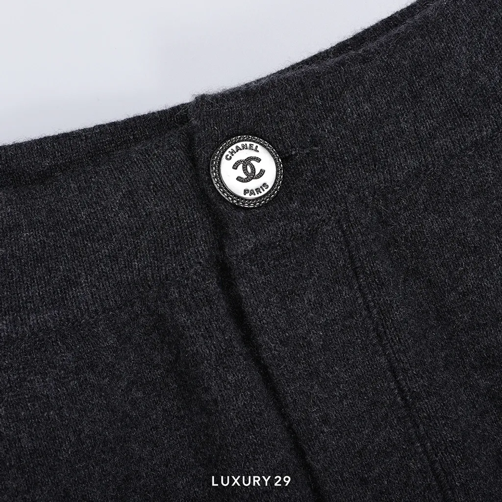 Chanel TROUSERS GREY 38(M, Grey)