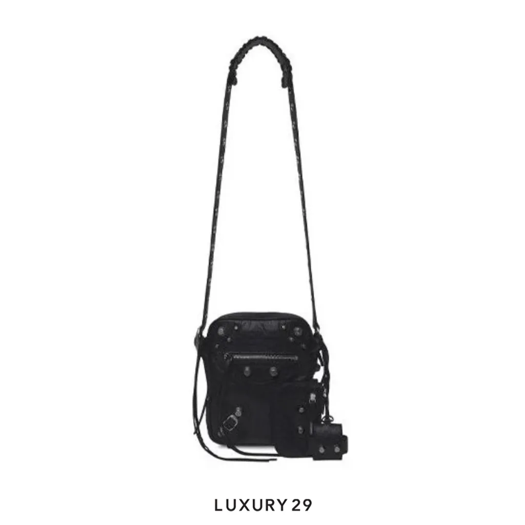 Balenciaga Le Cagole Crossbody Bag Black(Small, Black)