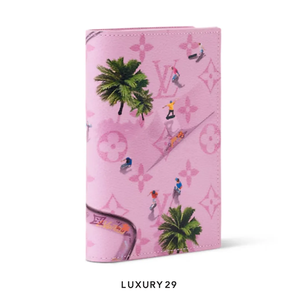 Louis Vuitton LV Passport Cover Exclusive Online Pre-launch Pink(Small, Pink)