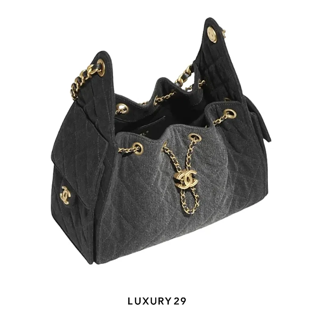 CHANEL 25 Small Handbag Denim and Gold Hardware Black(Small, Black)