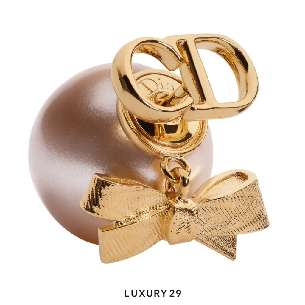 Dior Tribales Earrings Gold-Finish Metal and Iridescent Pink Resin Pearls(Free Size, Pink)