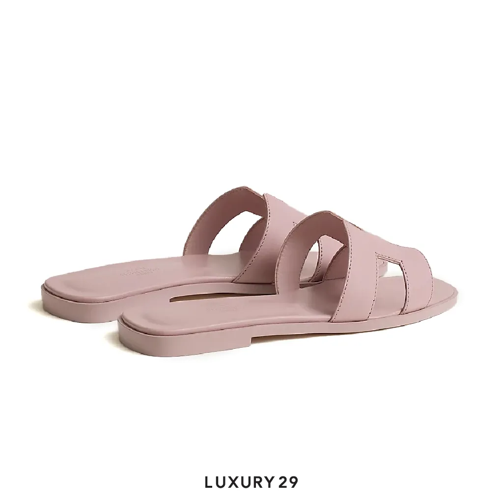 【HERMES】大人気サンダル Oran rose cancan Oran sandal | Hermès USA