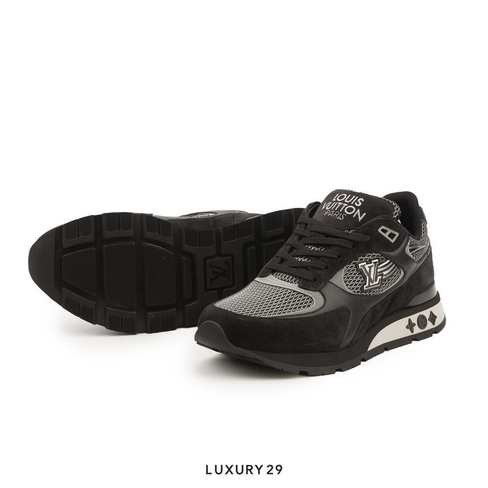 Louis Vuitton LV Run Away Sneaker(M)(41, Black)