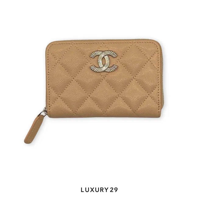 Chanel Classic embossed double C LOGO diamond pattern calfskin coin clip