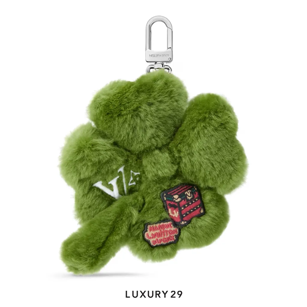Louis Vuitton LV Lucky Trefoil Bag Charm Green(Mini, Green)