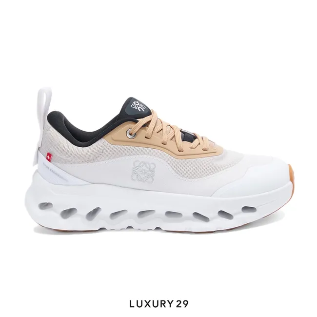 On x Loewe Cloudtilt 2.0 sneaker Tan White/Gum (M)