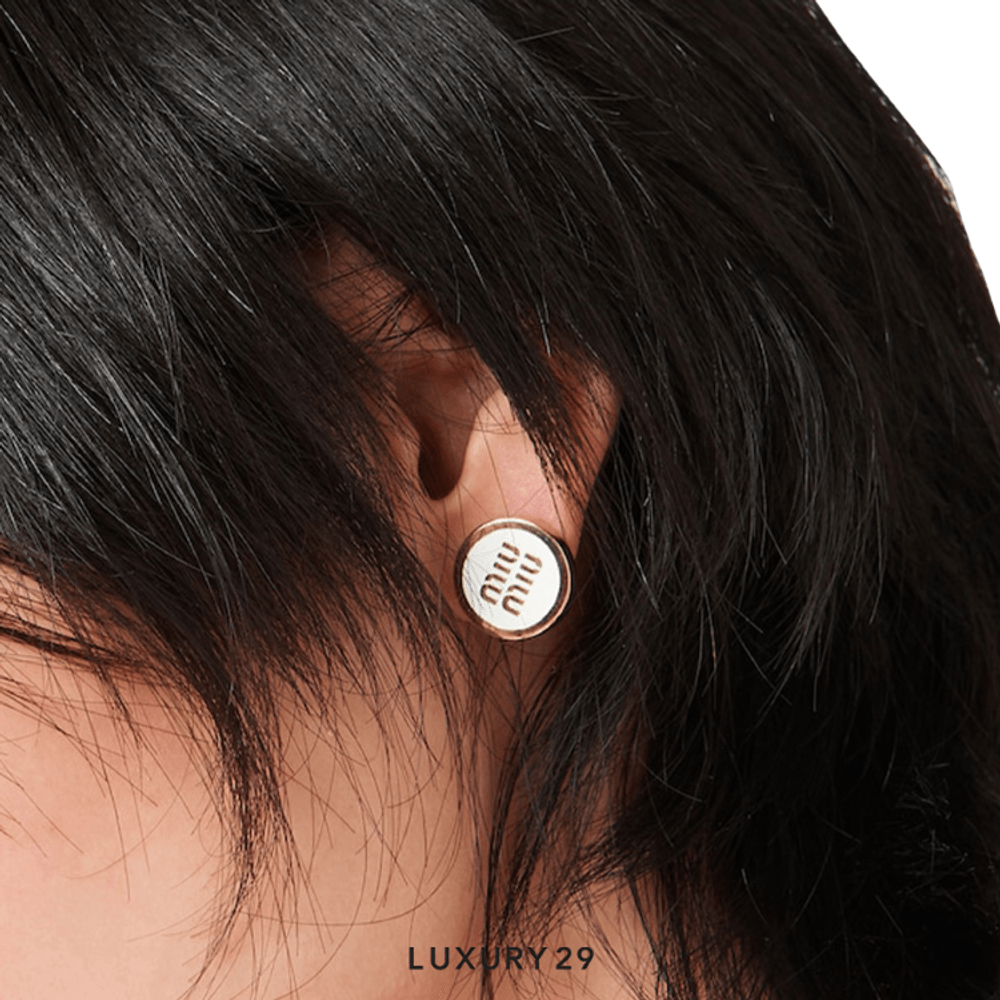 Miu Miu Enameled metal earrings Bianco(Free Size, White)