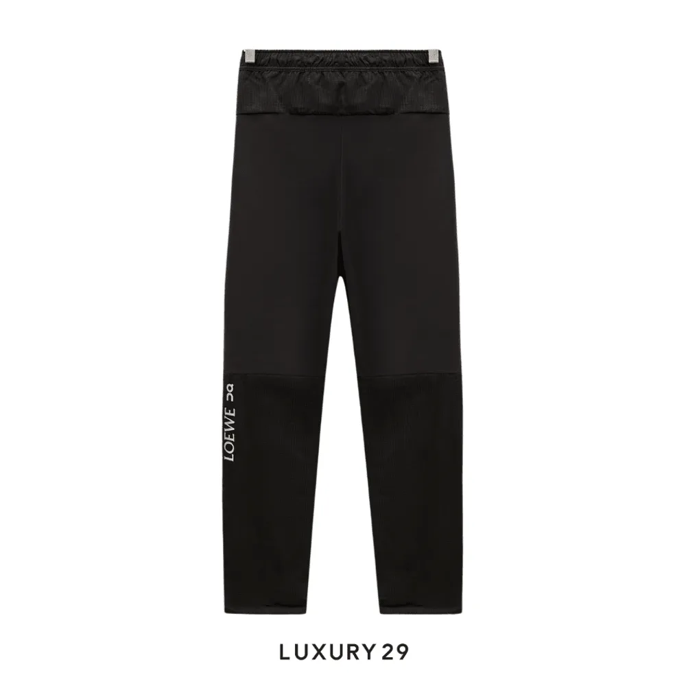 On x Loewe Tracksuit trousers in technical shell Black(S, Black)