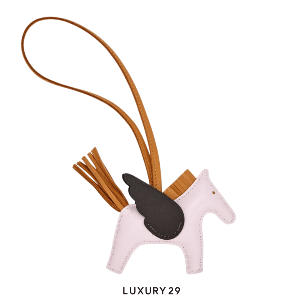 Hermes Rodeo Pegase PM charm Mauve Pale / Ebene / Sesame(Small, Purple)
