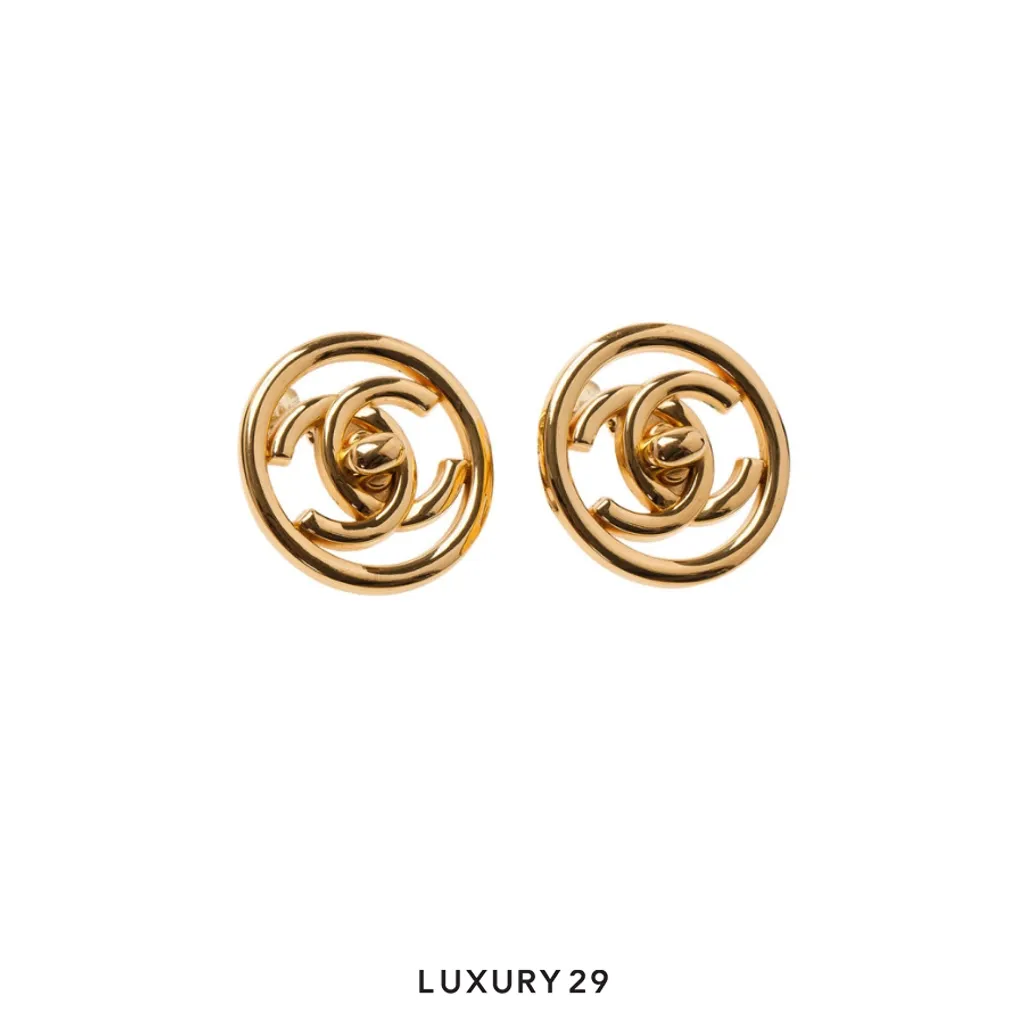 Chanel 1997 Plated Cc Turnlock Round Clip On Costume Earrings(Free Size, Silver)