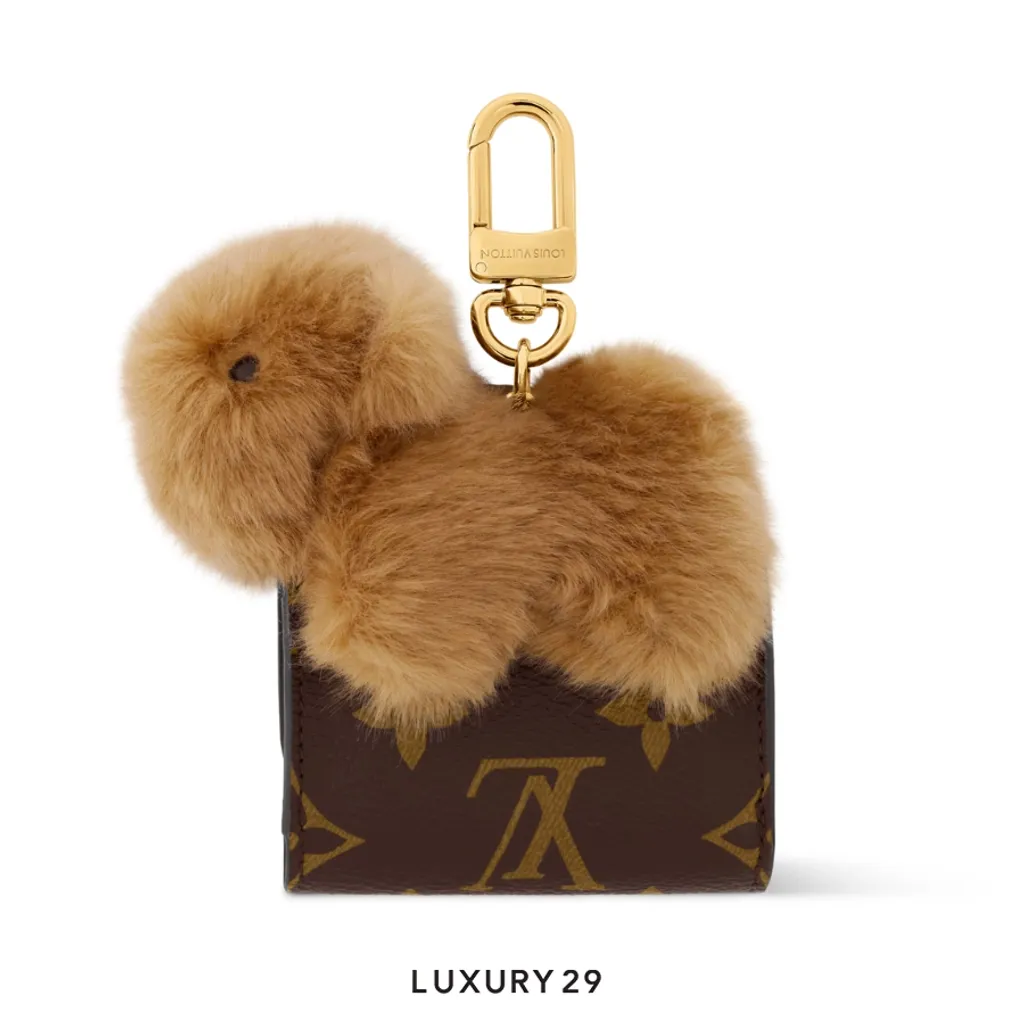 Louis Vuitton LV Cute Capybara Bag Charm Monogram leather Brown(Small, Brown)