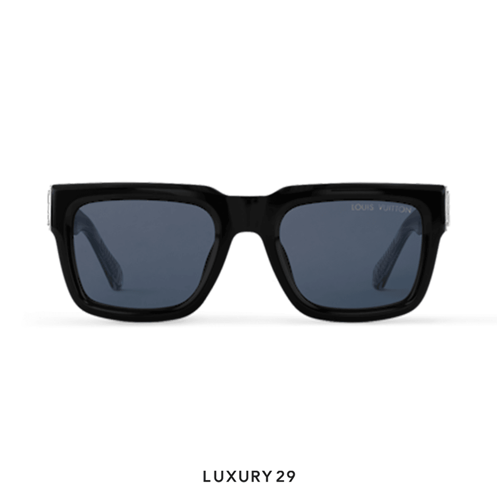 Louis Vuitton LV Legacy Square Sunglasses Black(Free Size, Black)