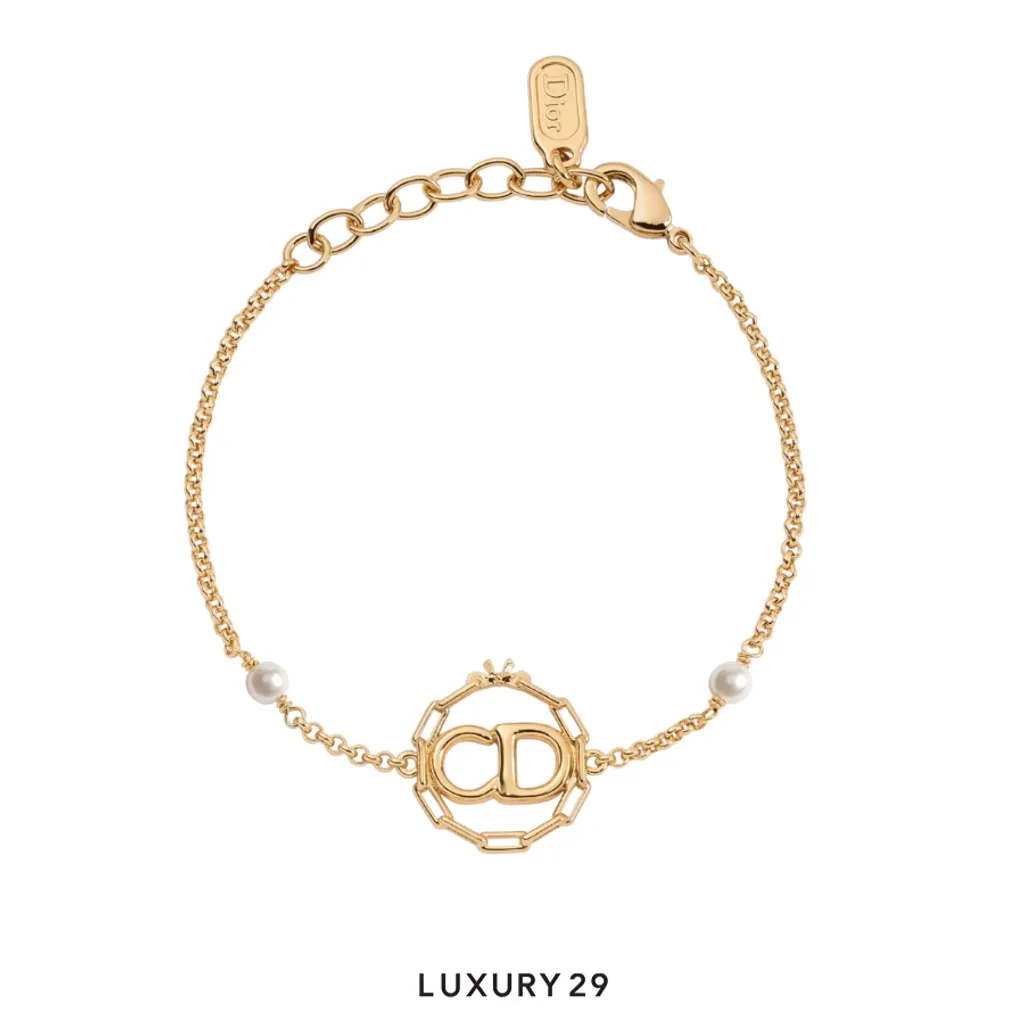 Dior CD Circle Chain Bracelet Gold-Finish Metal, White Resin Pearls and Crystals(Free Size, Gold)