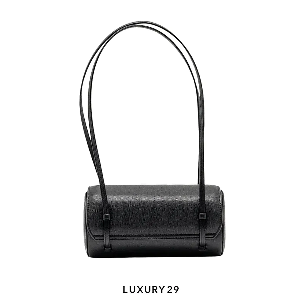 Chanel 26 Bowling Shoulder Bag Black(Small, Black)