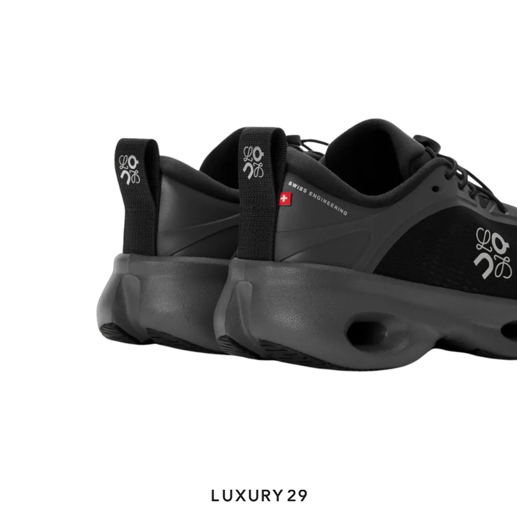 On X Loewe Cloudsolo Polyster Black(42, Black)
