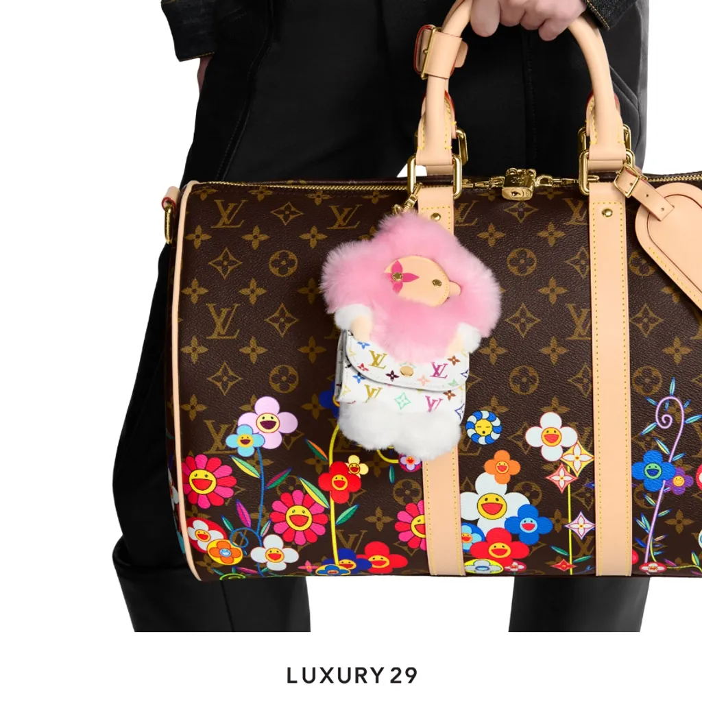 Louis Vuitton LV x TM Vivienne Cuddle Bag Charm Monogram Multicolor canvas leather and faux fur(Small, White)