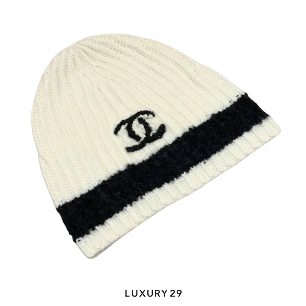 CHANEL cashmere knit hat White/Black(Free Size, White)