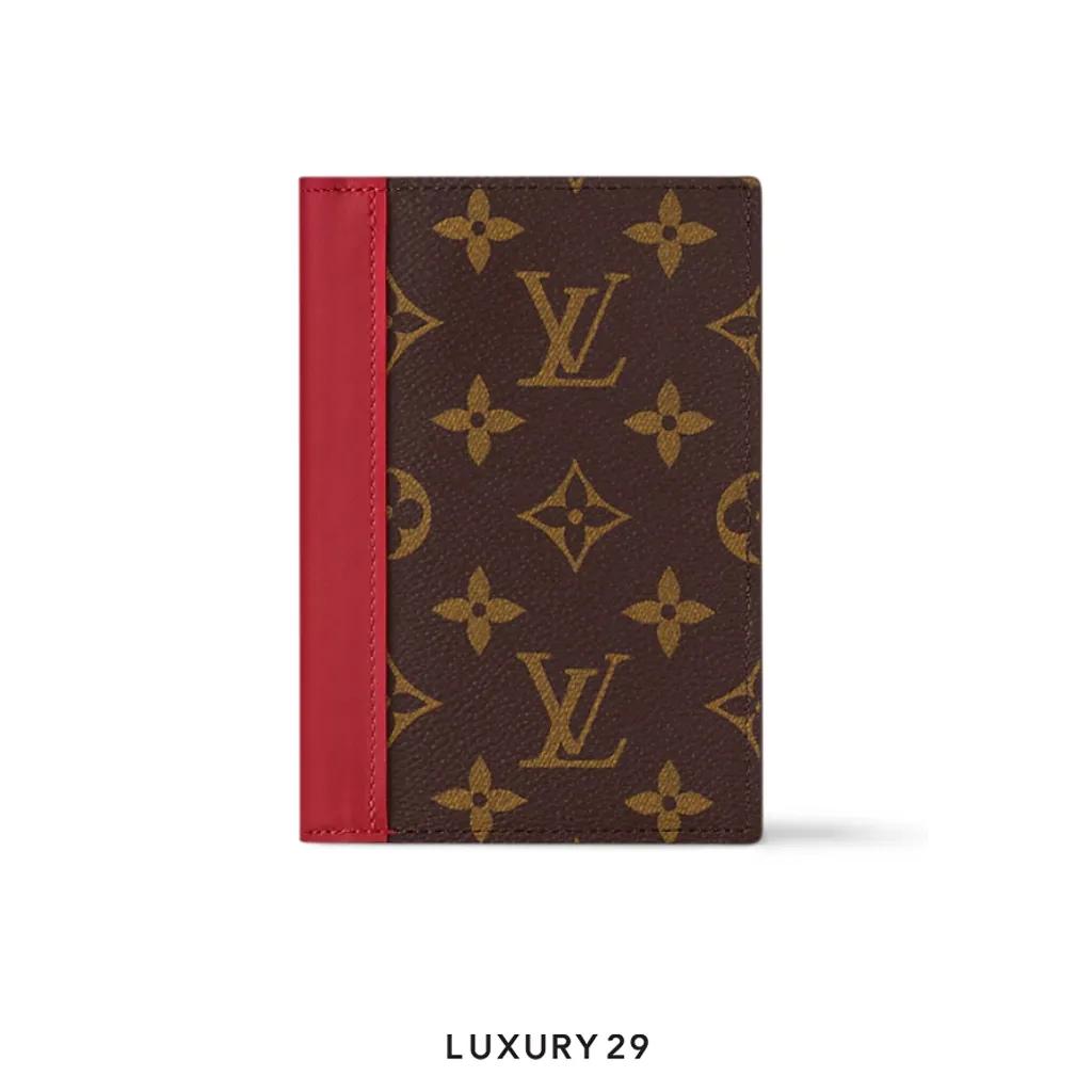 Louis Vuitton LV Passport Cover Sari Red(Small, Red)