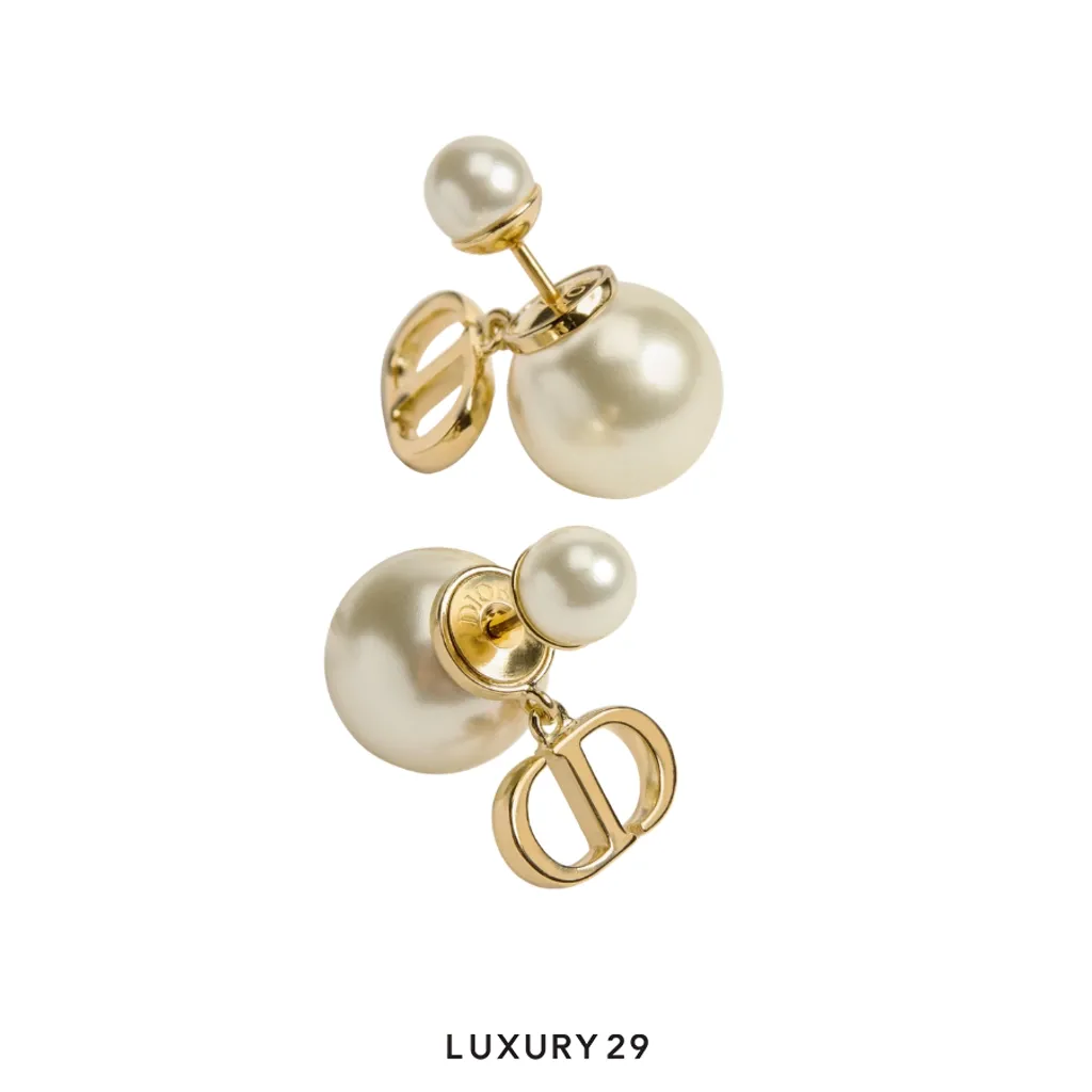Dior Tribales Earrings Gold-Finish Metal and White Resin Pearls(Free Size, Gold)