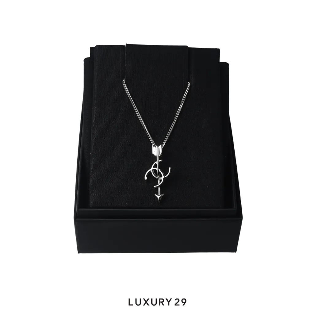 Chanel Arrow Motif Long Necklace Silver(Free Size, Silver)