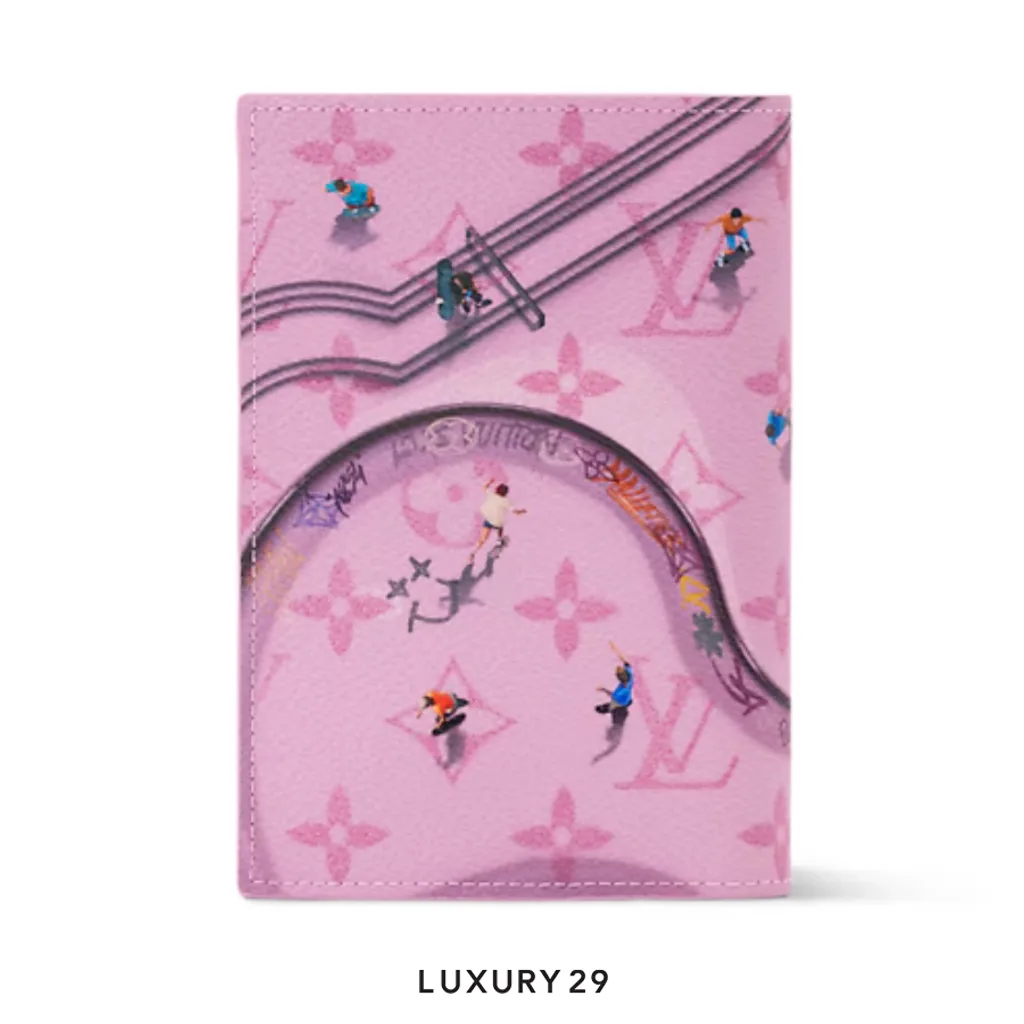 Louis Vuitton LV Passport Cover Exclusive Online Pre-launch Pink(Small, Pink)
