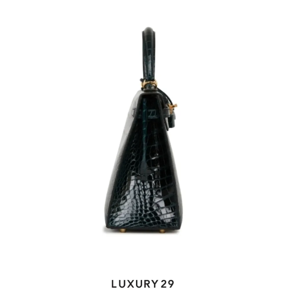 Hermes Kelly 28 Sellier Vert Cypres Alligator Shiny Gold Hardware / B Stamp (2023)(Medium, Green)