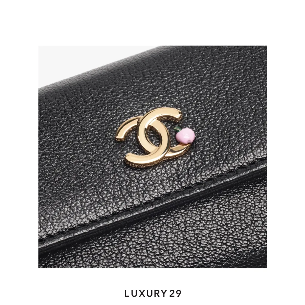 Chanel Card holder Grained goatskin leather enamel and gold-colored metal black(Small, Black)