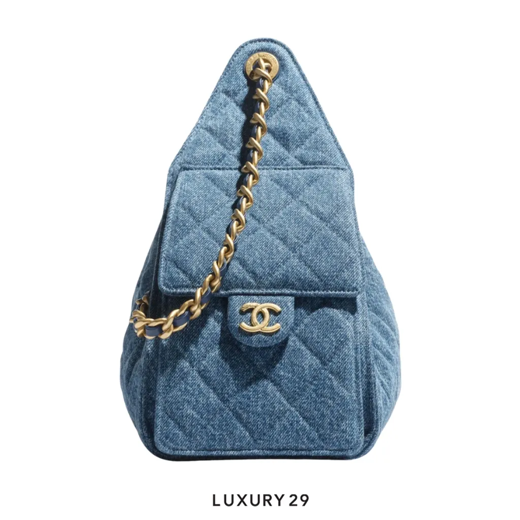Chanel 25 Small Handbag Washed denim and gold-colored metal Light blue(Small, Blue)