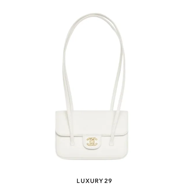 Chanel 26 Clutch Mini Preppy Coco Flap Bag Grained Shiny Calfskin & Gold-Tone Metal White