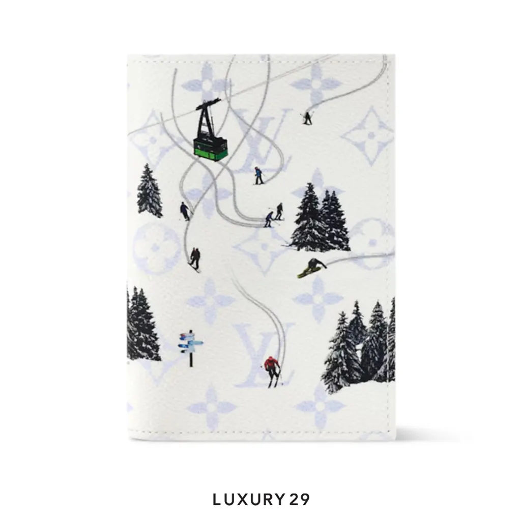 Louis Vuitton LV Passport Cover Exclusive Online Pre-launch White(Small, White)