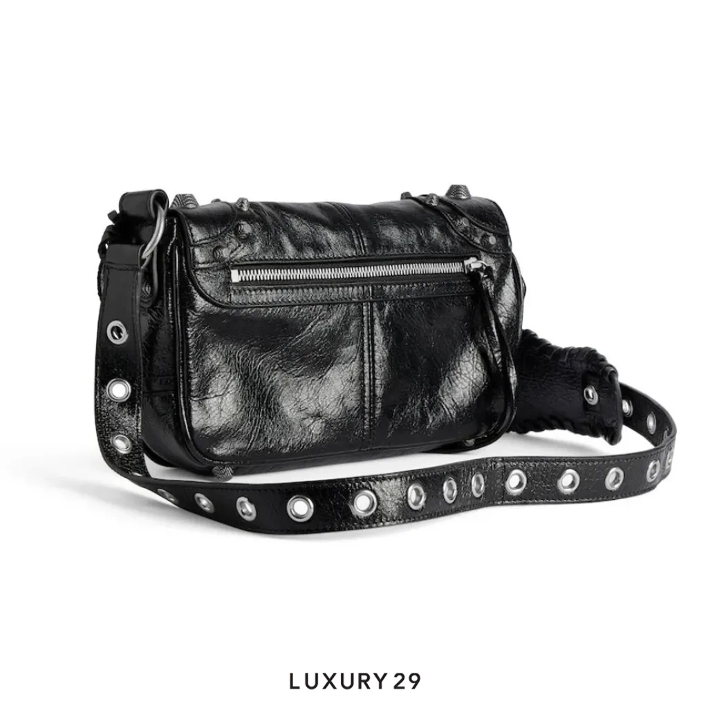 Balenciaga Le Cagole XS Crossbody Bag Black(Small, Black)