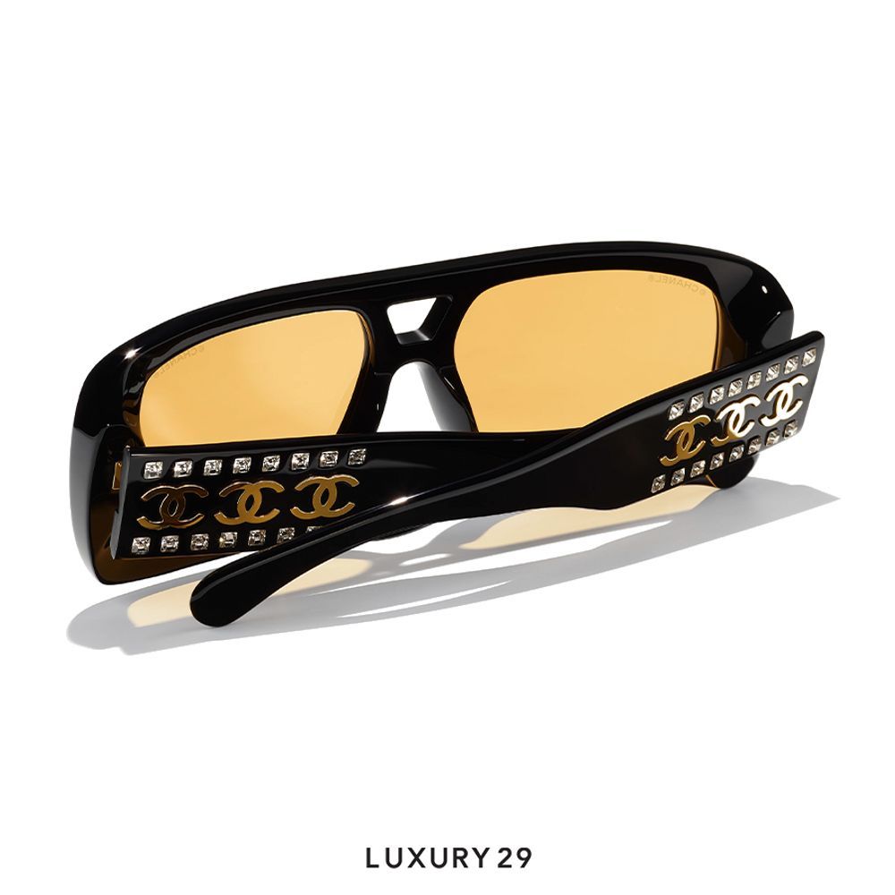 Chanel Pilot Sunglasses Black(Free Size, Black)