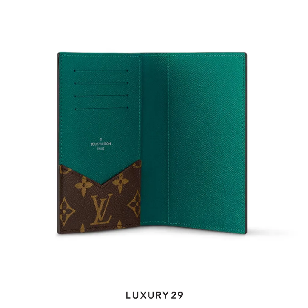 Louis Vuitton LV Passport Cover Borneo Green(Small, Green)