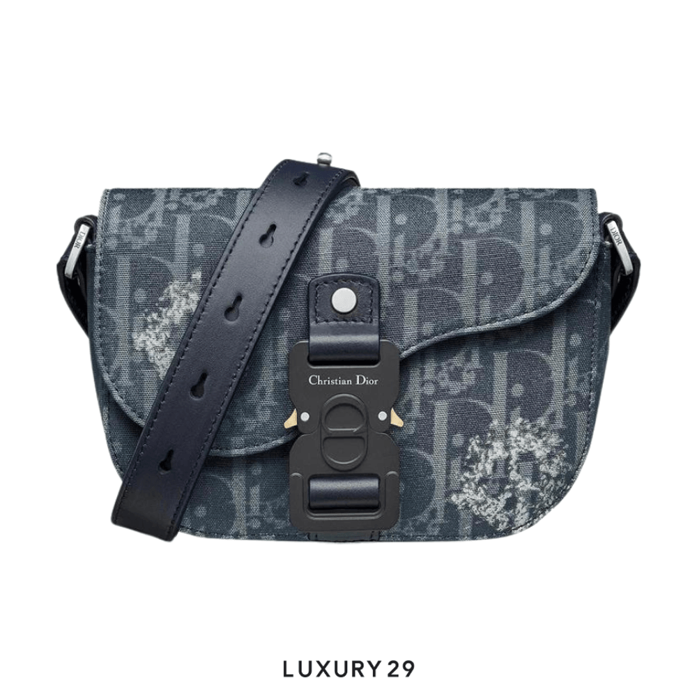 【★国内発送★】DIOR TEARS SADDLE 3-IN-1 バッグ Unused display item] Christian Dior DIOR TEARS Saddle 3 in 1