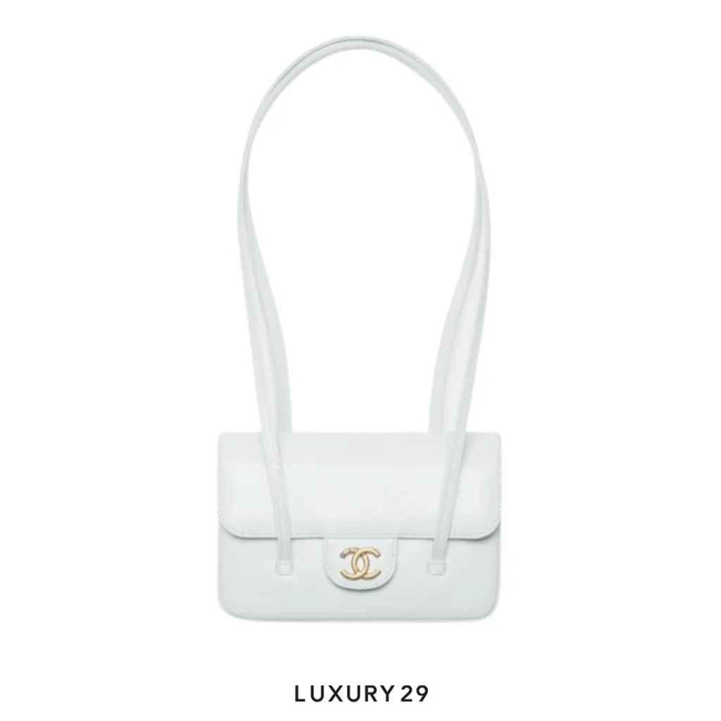 Chanel 26 Clutch Mini Preppy Coco Flap Bag Grained Shiny Calfskin & Gold-Tone Metal Light Blue(Mini, Blue)