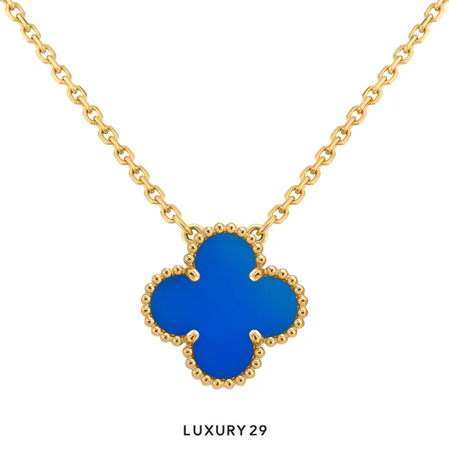Van Cleef & Arpels Vintage Alhambra pendant, 18K yellow gold, blue agate