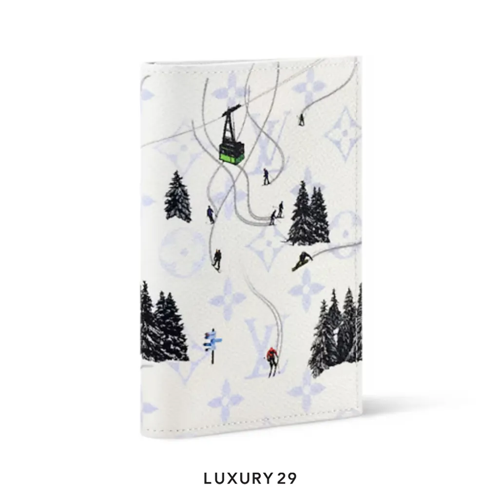 Louis Vuitton LV Passport Cover Exclusive Online Pre-launch White(Small, White)