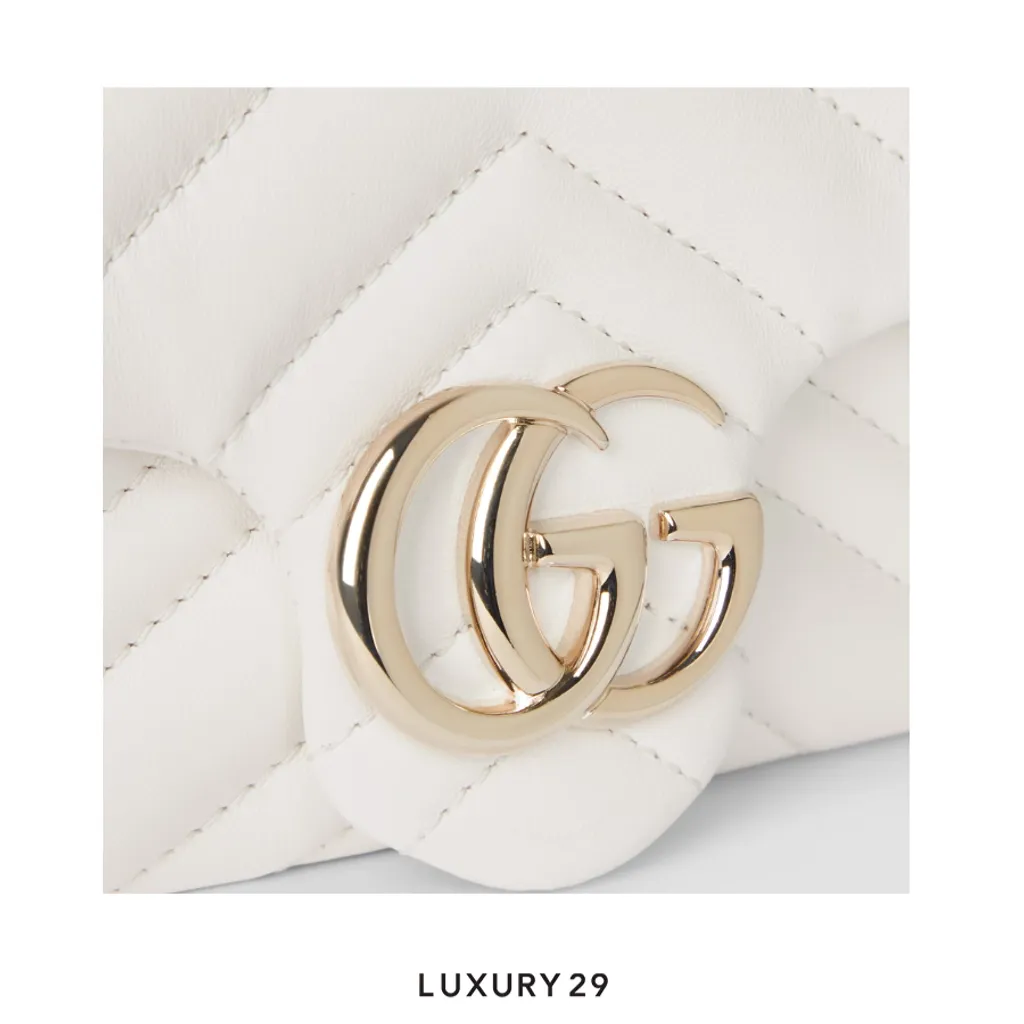 Gucci GG Marmont mini shoulder bag White matelasse chevron lambskin leather Double G Logo Gold Hardware White(Mini, White)