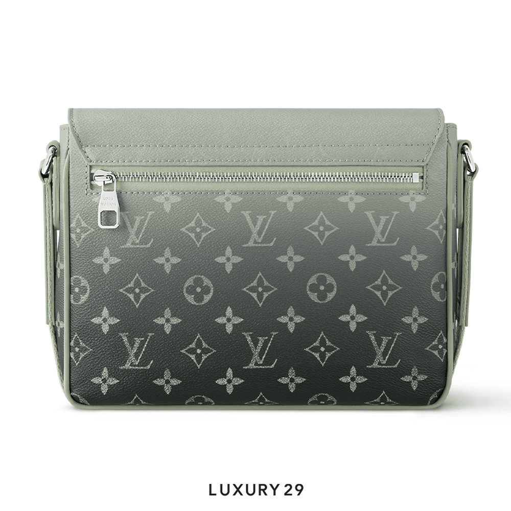 Louis Vuitton LV District PM Messenger Bag Khaki Green(Small, Green)