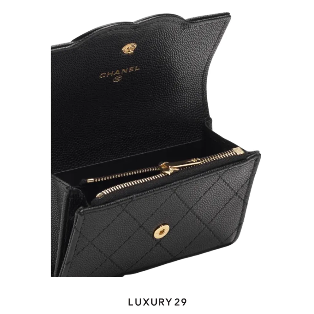 Chanel Fall Winter 2026 Pre-Collection Card Holder Shiny Grained Calfskin, Lambskin & Gold-Tone Metal Black(Small, Black)