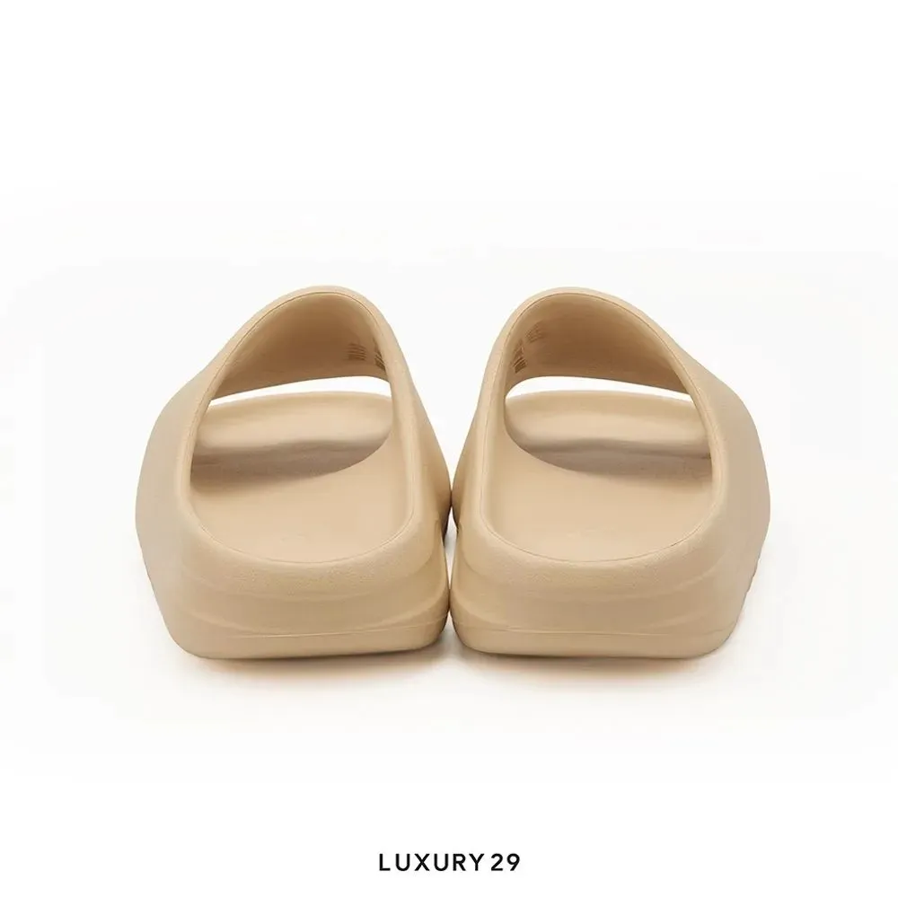 Adidas Yeezy Slide Bone (2022 Restock)(39, Neutrals)