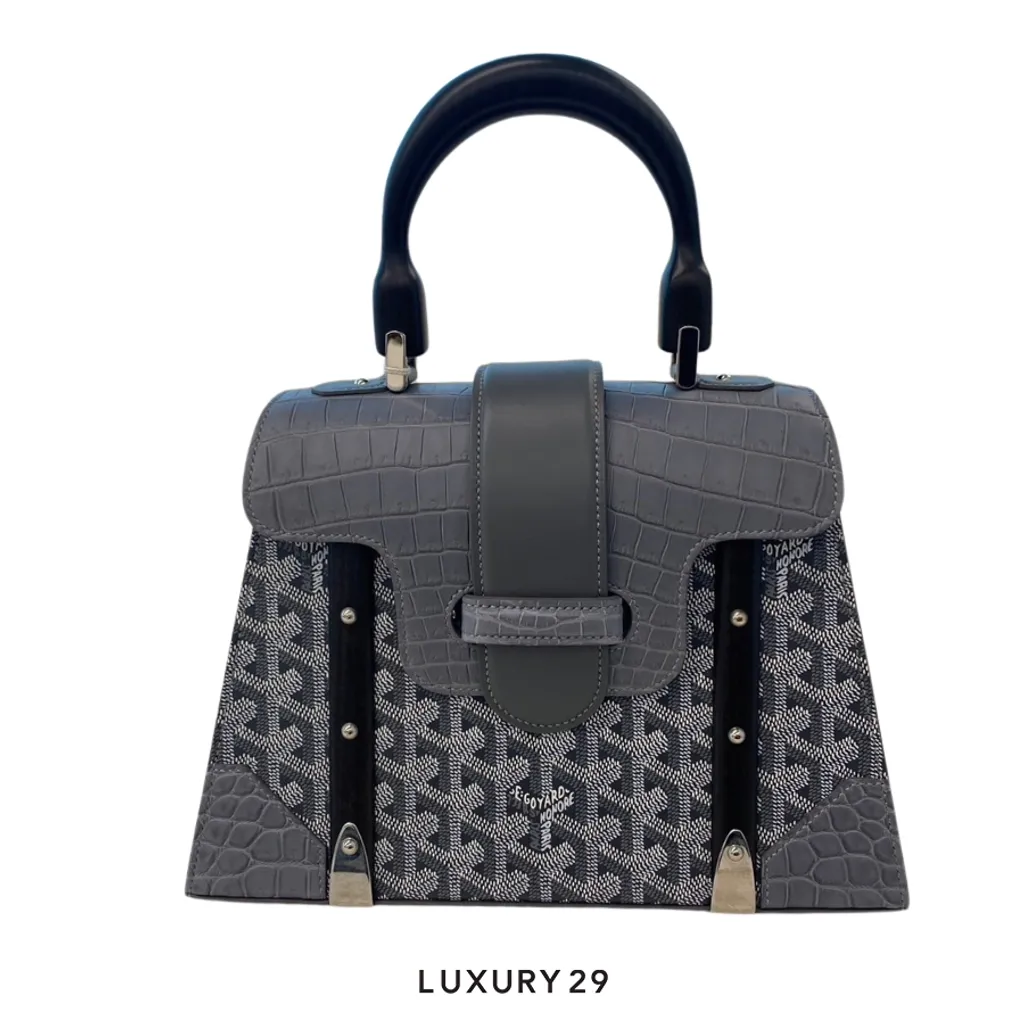 Goyard Saigon PM Bag Grey(Small, Grey)