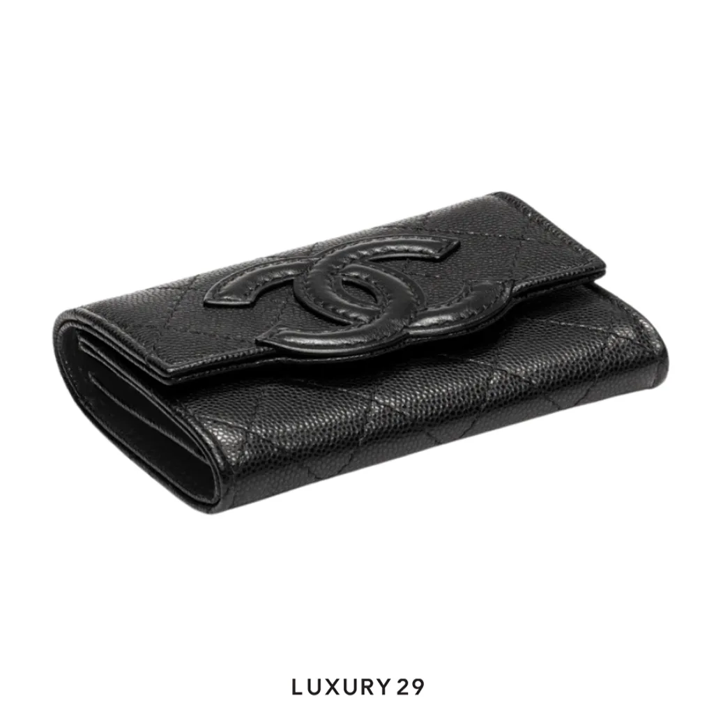 Chanel Fall Winter 2026 Pre-Collection Card Holder Shiny Grained Calfskin, Lambskin & Gold-Tone Metal Black(Small, Black)