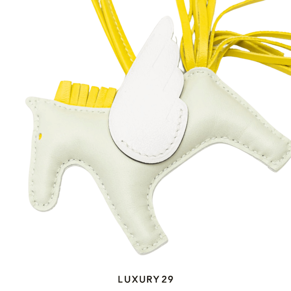 Hermes Rodeo Pegase MM charm Vert Fizz / Lime / New White(Medium, Green)