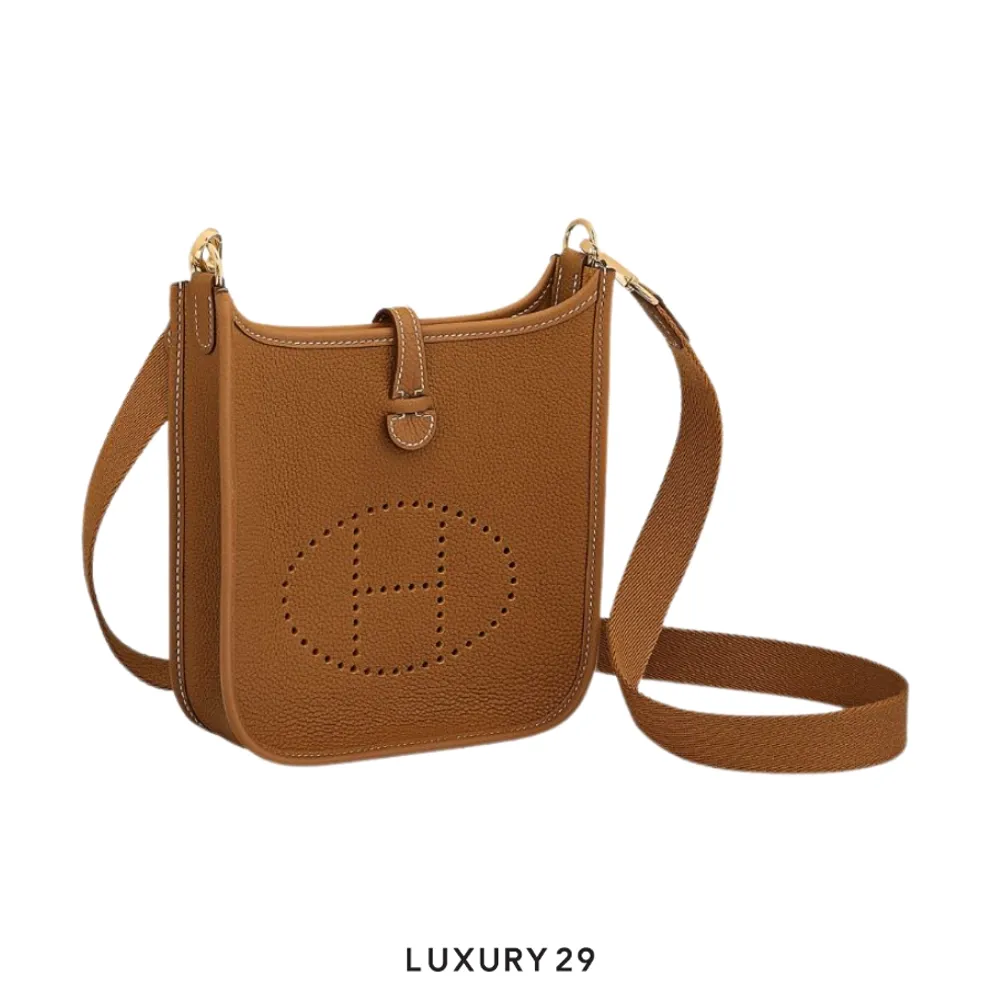 Hermes Evelyne 16 Amazone Bag Gold(Small, Gold)