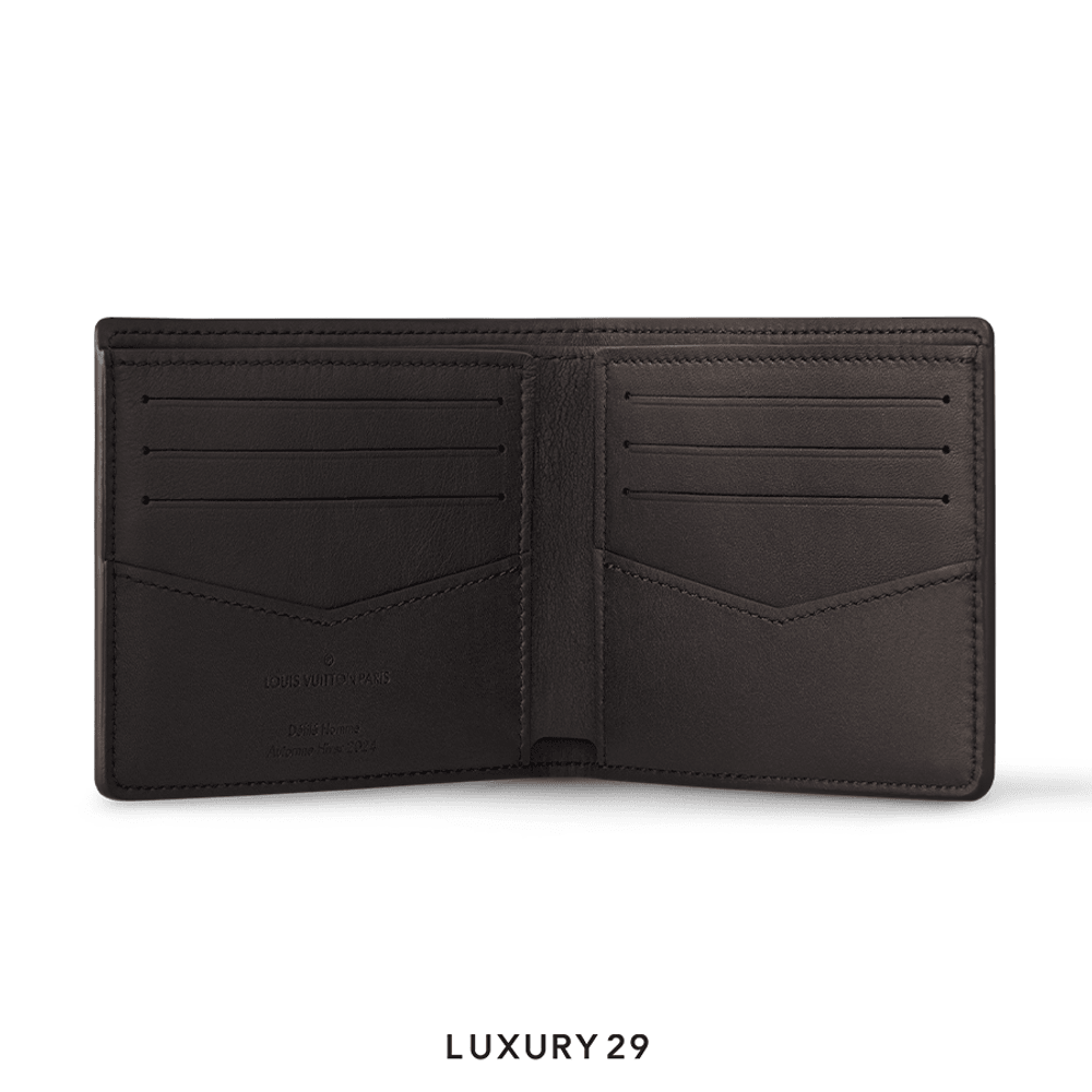 【個性的なシルエット♪】Louis Vuitton★LV スラウチィMM 個性的なシルエット♪】Louis Vuitton☆LV スラウチィMM