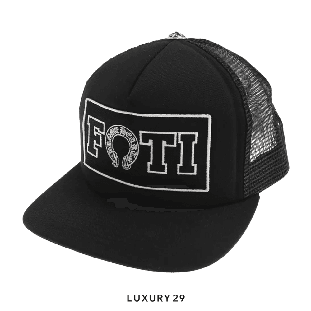 Chrome Hearts Foti Horseshoe Logo Trucker Hat Black/White