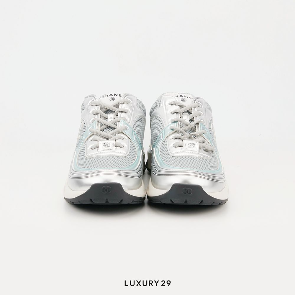 Chanel Trainers Fabric & Laminated Light Gray & Silvered(44, Grey)