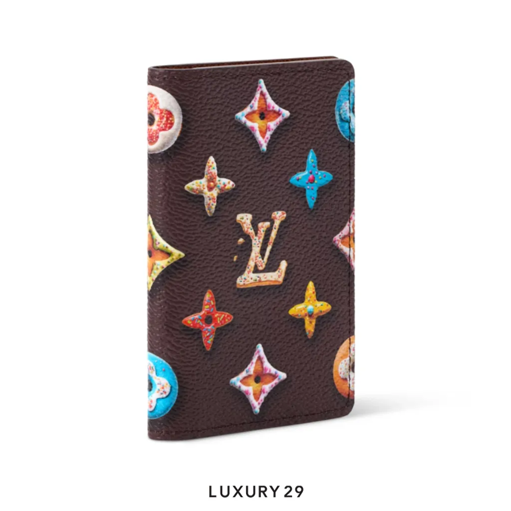 Louis Vuitton LV Wallet Pocket Organizer unique donut-shaped design Chocolate brown(Small, Brown)