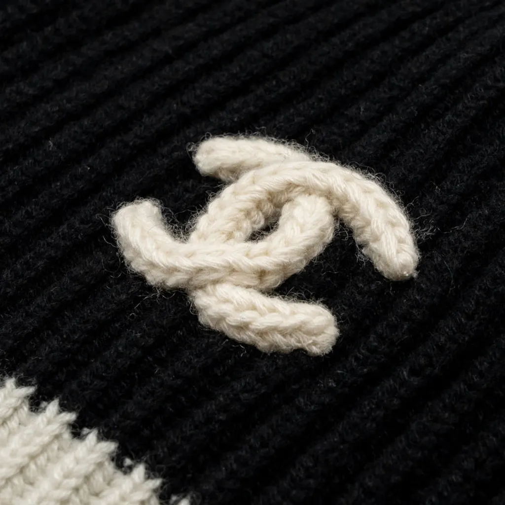 Chanel CC beanie Cashmere Black/White(Free Size, Black)